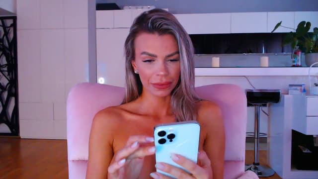 Gallery image thumbnail from D_y_y's myfreecams stream on, 02/24/2024, 06:02 image 20 of 20