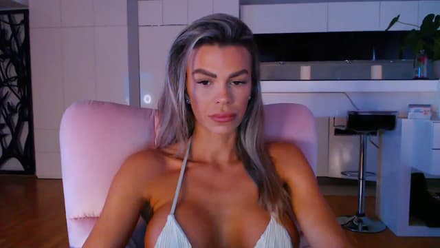 Gallery image thumbnail from D_y_y's myfreecams stream on, 02/29/2024, 06:07 image 17 of 20