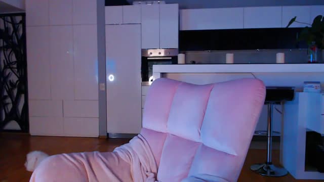 Gallery image thumbnail from D_y_y's myfreecams stream on, 03/05/2024, 06:04 image 16 of 20