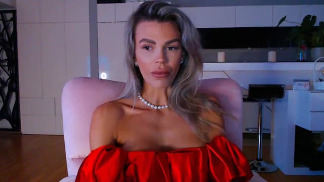 Gallery image thumbnail from D_y_y's myfreecams stream on, 03/08/2024, 05:17 image 10 of 20