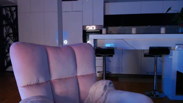 Gallery image thumbnail from D_y_y's myfreecams stream on, 03/12/2024, 04:58 image 20 of 20