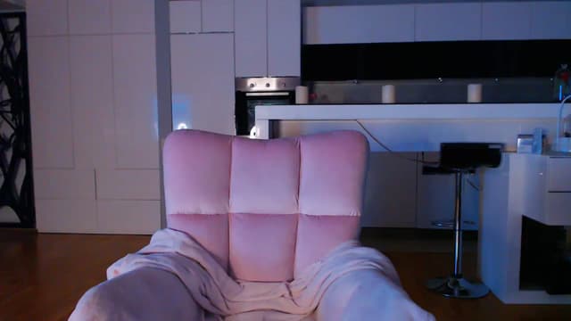 Gallery image thumbnail from D_y_y's myfreecams stream on, 03/21/2024, 05:08 image 13 of 20