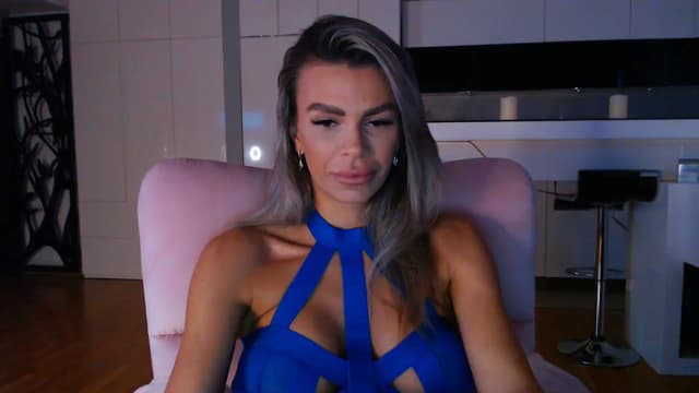 Gallery image thumbnail from D_y_y's myfreecams stream on, 03/22/2024, 04:29 image 20 of 20