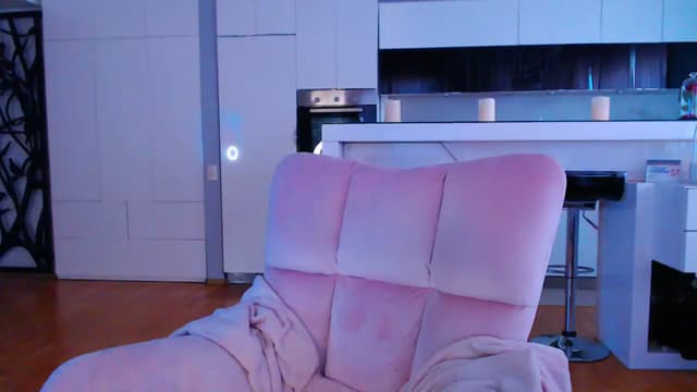 Gallery image thumbnail from D_y_y's myfreecams stream on, 04/03/2024, 04:45 image 19 of 20