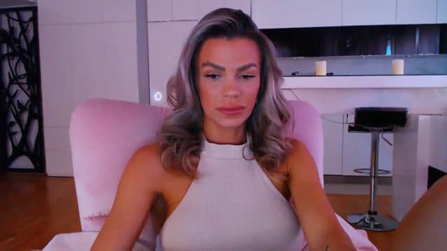 Gallery image thumbnail from D_y_y's myfreecams stream on, 04/09/2024, 04:37 image 20 of 20