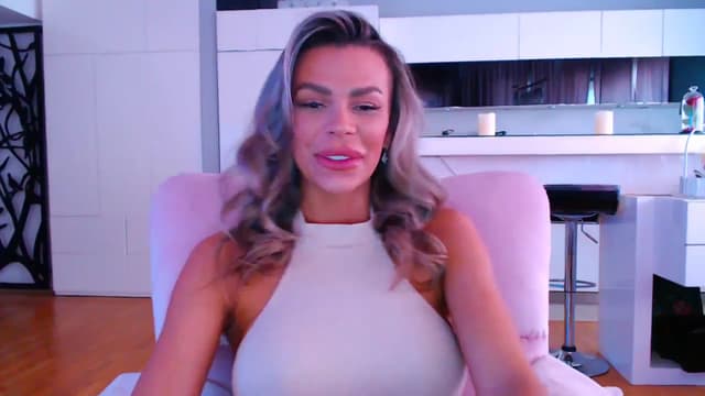 Gallery image thumbnail from D_y_y's myfreecams stream on, 04/09/2024, 05:53 image 16 of 20