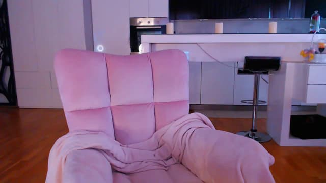 Gallery image thumbnail from D_y_y's myfreecams stream on, 04/17/2024, 04:29 image 9 of 20