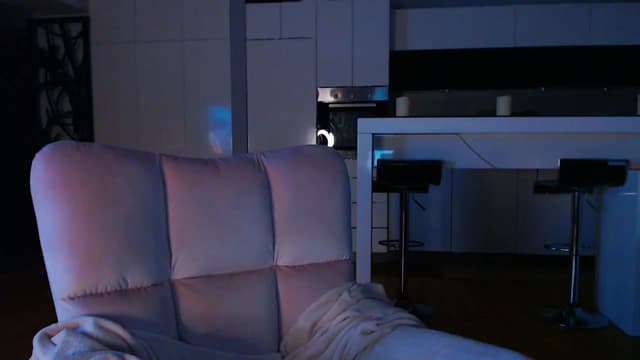 Gallery image thumbnail from D_y_y's myfreecams stream on, 05/02/2024, 19:19 image 4 of 20