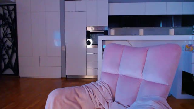 Gallery image thumbnail from D_y_y's myfreecams stream on, 05/09/2024, 04:42 image 10 of 20