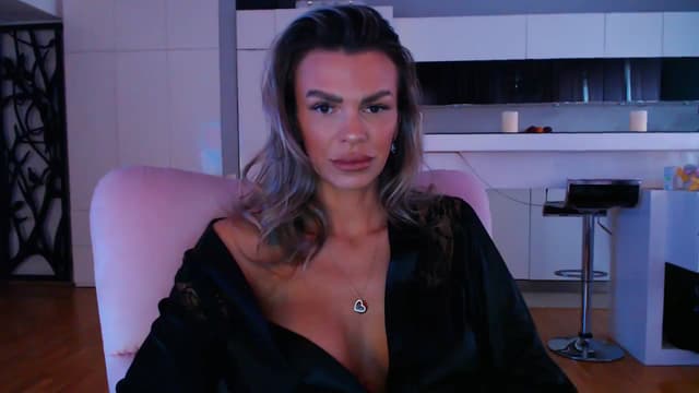 Gallery image thumbnail from D_y_y's myfreecams stream on, 05/15/2024, 05:10 image 14 of 20