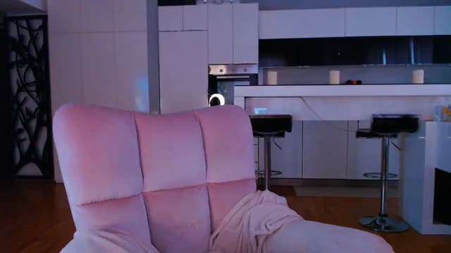Gallery image thumbnail from D_y_y's myfreecams stream on, 05/15/2024, 05:10 image 9 of 20