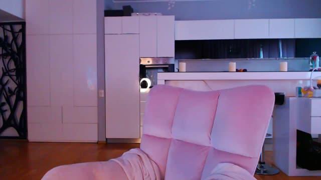 Gallery image thumbnail from D_y_y's myfreecams stream on, 05/17/2024, 05:11 image 15 of 20