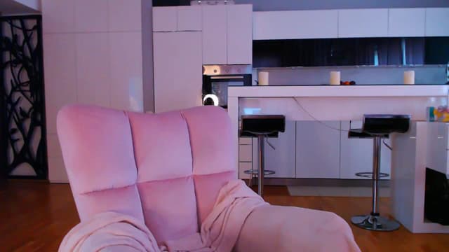 Gallery image thumbnail from D_y_y's myfreecams stream on, 05/17/2024, 05:11 image 14 of 20
