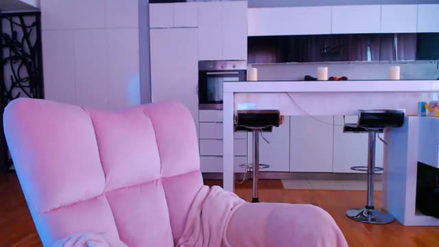 Gallery image thumbnail from D_y_y's myfreecams stream on, 05/22/2024, 05:07 image 10 of 20