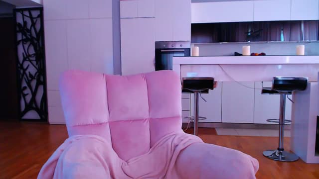 Gallery image thumbnail from D_y_y's myfreecams stream on, 05/24/2024, 04:48 image 13 of 20