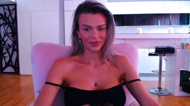 Gallery image thumbnail from D_y_y's myfreecams stream on, 05/27/2024, 05:51 image 14 of 20