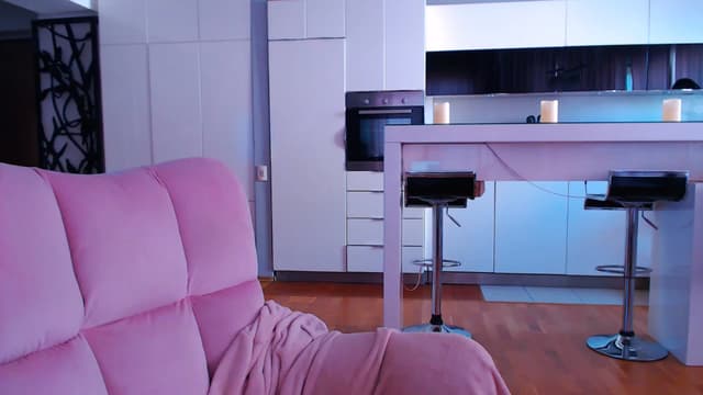 Gallery image thumbnail from D_y_y's myfreecams stream on, 05/31/2024, 05:24 image 18 of 20