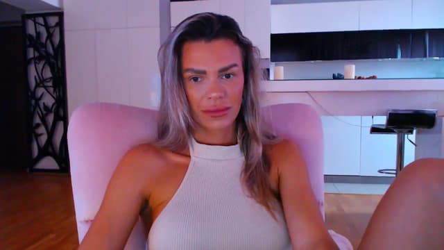 Gallery image thumbnail from D_y_y's myfreecams stream on, 06/04/2024, 04:38 image 11 of 20