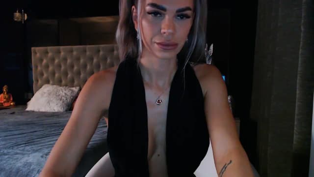 Gallery image thumbnail from D_y_y's myfreecams stream on, 06/06/2024, 04:56 image 3 of 20