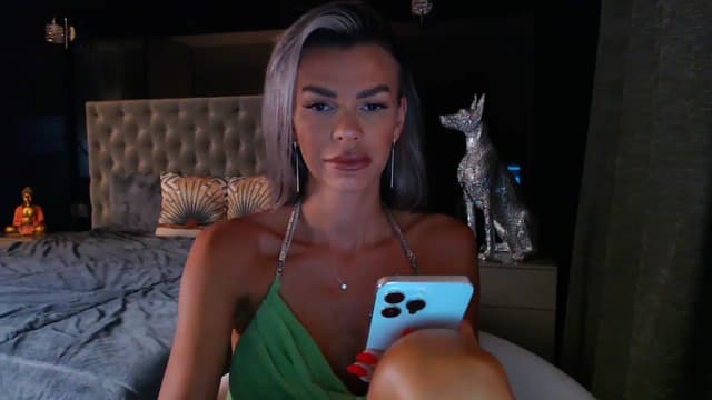 Gallery image thumbnail from D_y_y's myfreecams stream on, 08/11/2024, 03:30 image 15 of 20