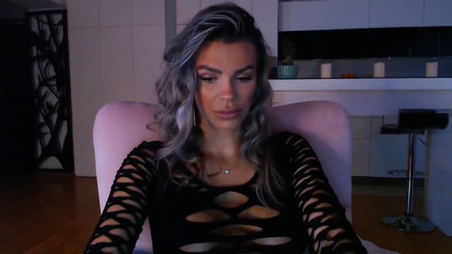 Gallery image thumbnail from D_y_y's myfreecams stream on, 10/01/2024, 04:57 image 18 of 20
