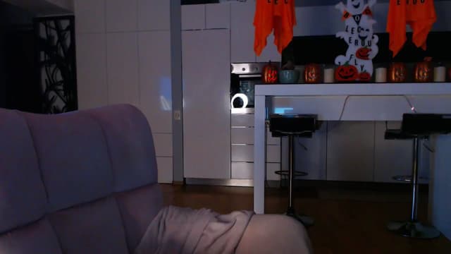 Gallery image thumbnail from D_y_y's myfreecams stream on, 10/09/2024, 05:15 image 1 of 20