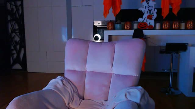 Gallery image thumbnail from D_y_y's myfreecams stream on, 10/13/2024, 03:46 image 20 of 20