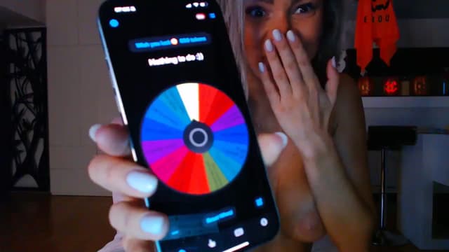 Gallery image thumbnail from D_y_y's myfreecams stream on, 10/15/2024, 05:23 image 5 of 20
