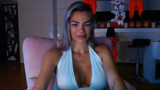 Gallery image thumbnail from D_y_y's myfreecams stream on, 10/23/2024, 04:46 image 7 of 20