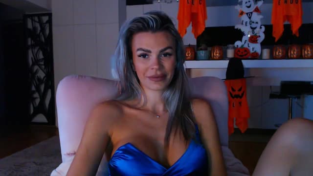 Gallery image thumbnail from D_y_y's myfreecams stream on, 10/27/2024, 05:29 image 12 of 20