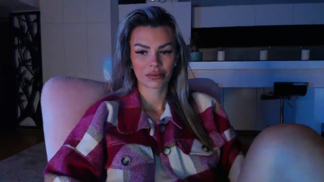 Gallery image thumbnail from D_y_y's myfreecams stream on, 11/20/2024, 05:36 image 5 of 20