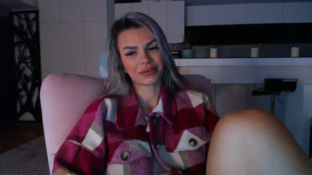 Gallery image thumbnail from D_y_y's myfreecams stream on, 11/20/2024, 05:36 image 18 of 20