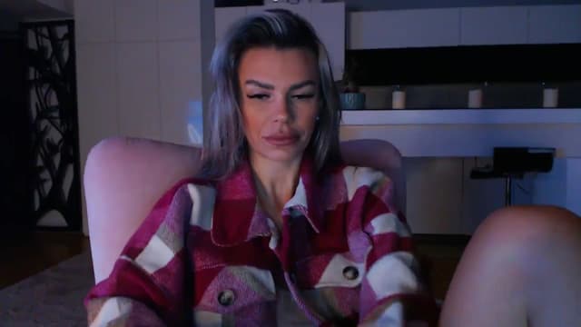 Gallery image thumbnail from D_y_y's myfreecams stream on, 11/20/2024, 05:36 image 7 of 20