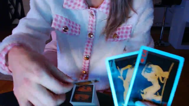 Gallery image thumbnail from D_y_y's myfreecams stream on, 11/22/2024, 05:39 image 15 of 20