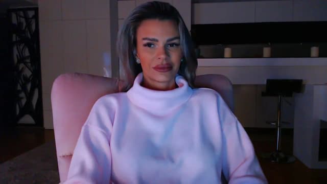 Gallery image thumbnail from D_y_y's myfreecams stream on, 12/05/2024, 05:02 image 16 of 20