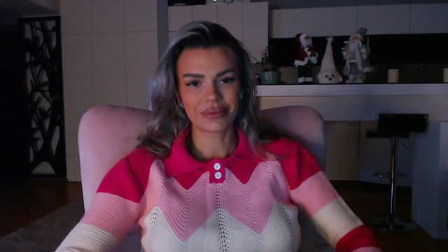 Gallery image thumbnail from D_y_y's myfreecams stream on, 12/07/2024, 05:47 image 8 of 20
