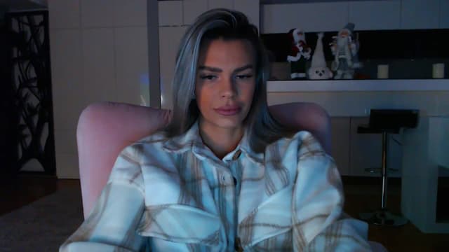 Gallery image thumbnail from D_y_y's myfreecams stream on, 12/12/2024, 05:47 image 20 of 20