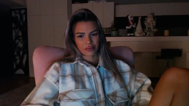 Gallery image thumbnail from D_y_y's myfreecams stream on, 12/12/2024, 05:47 image 5 of 20