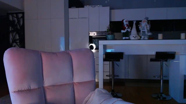 Gallery image thumbnail from D_y_y's myfreecams stream on, 12/14/2024, 05:59 image 18 of 20