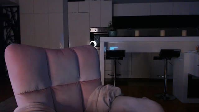 Gallery image thumbnail from D_y_y's myfreecams stream on, 12/30/2024, 06:22 image 7 of 20
