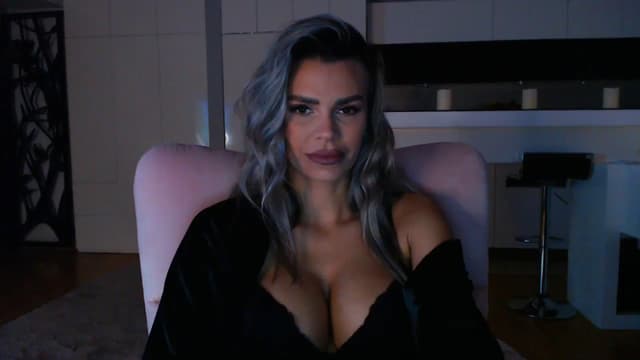 Gallery image thumbnail from D_y_y's myfreecams stream on, 01/07/2025, 06:07 image 15 of 20