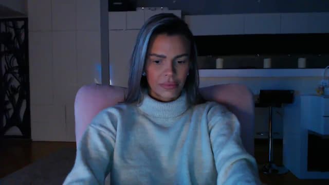 Gallery image thumbnail from D_y_y's myfreecams stream on, 01/18/2025, 06:03 image 13 of 20