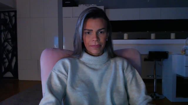 Gallery image thumbnail from D_y_y's myfreecams stream on, 01/18/2025, 06:03 image 12 of 20