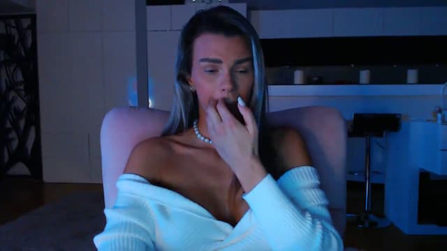 Gallery image thumbnail from D_y_y's myfreecams stream on, 01/20/2025, 05:20 image 6 of 20