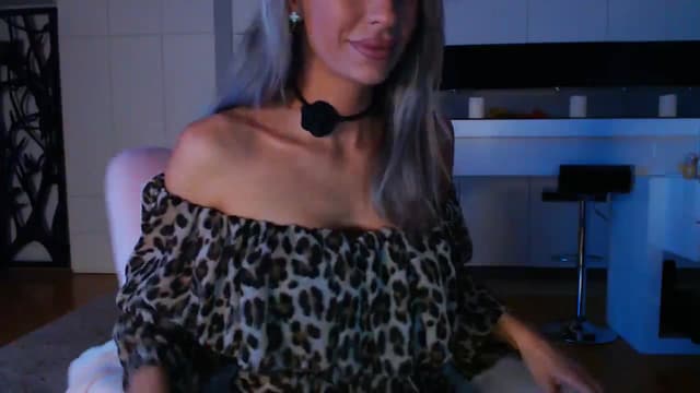 Gallery image thumbnail from D_y_y's myfreecams stream on, 02/05/2025, 05:48 image 19 of 20