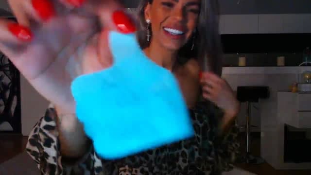 Gallery image thumbnail from D_y_y's myfreecams stream on, 02/15/2025, 06:29 image 7 of 20