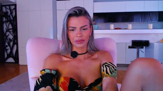 Gallery image thumbnail from D_y_y's myfreecams stream on, 02/19/2025, 06:02 image 20 of 20