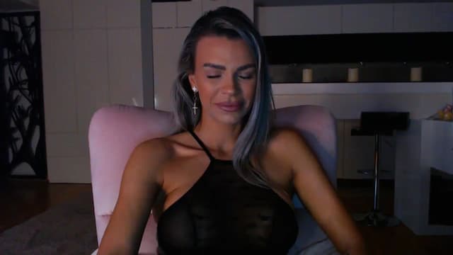 Gallery image thumbnail from D_y_y's myfreecams stream on, 02/21/2025, 05:46 image 5 of 20