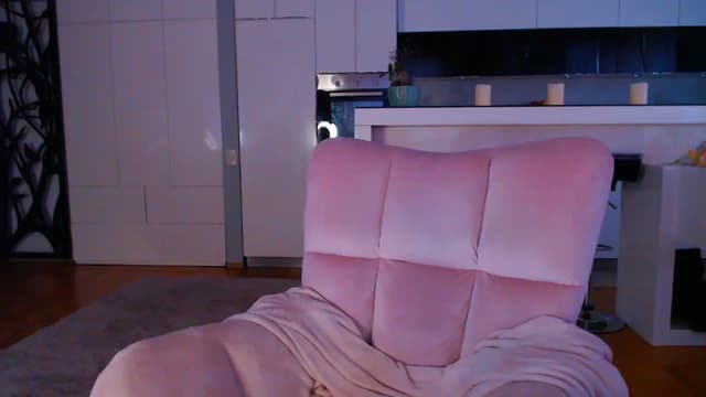 Gallery image thumbnail from D_y_y's myfreecams stream on, 02/22/2025, 05:56 image 10 of 20