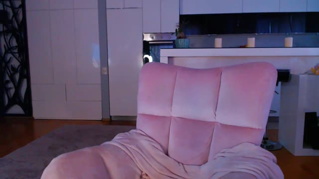 Gallery image thumbnail from D_y_y's myfreecams stream on, 02/22/2025, 05:56 image 11 of 20